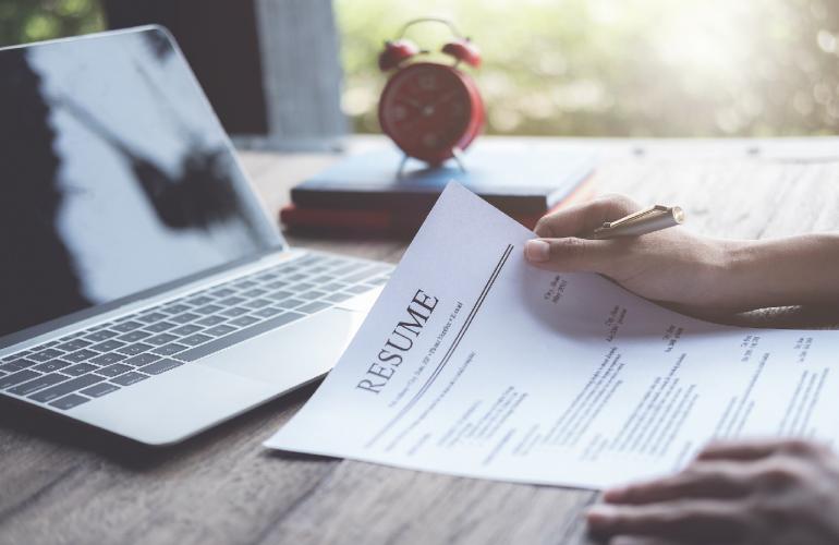 5 Useful Tips To Make An Impressive Resume